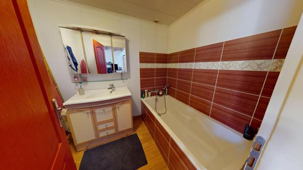 Maison de ville T4 – 90 m² – Centre de La Verpillière