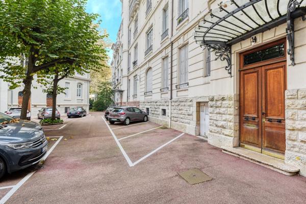 Appartement à vendre 5 pièces LYON 6EME ARRONDISSEMENT (69)