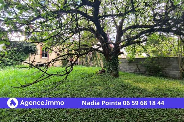 À vendre - Maison individuelle, 7 pièces située à Tarbes (65000)