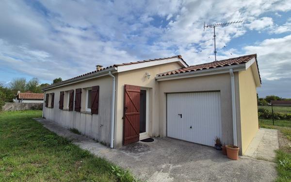 Maison à vendre    3 pièces •  Morcenx