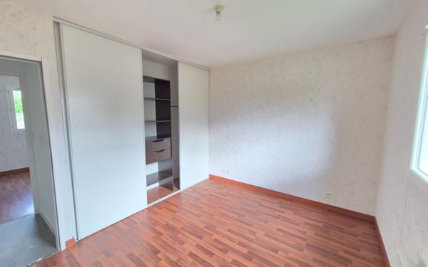 Maison à vendre    3 pièces •  Morcenx