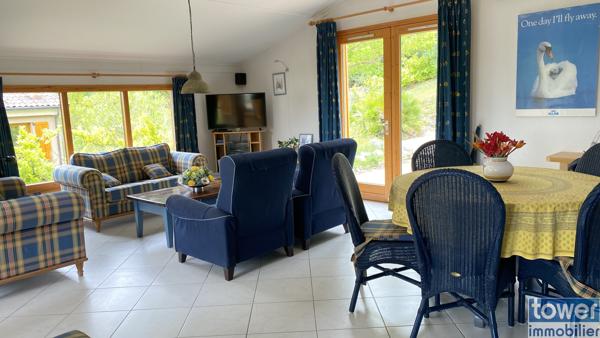 Villa
                                                                                                                                                                                                                                                                                                                        4 pièce(s)                                                                                                                                                                                                          3 chambre(s)                                                                                                                                                                                                          102  m²
