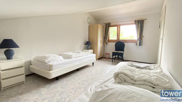 Villa
                                                                                                                                                                                                                                                                                                                        4 pièce(s)                                                                                                                                                                                                          3 chambre(s)                                                                                                                                                                                                          102  m²