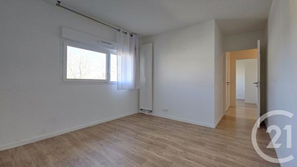 Appartement T3 à vendre  3 pièces - 66,41 m2 THEIX NOYALO - 56