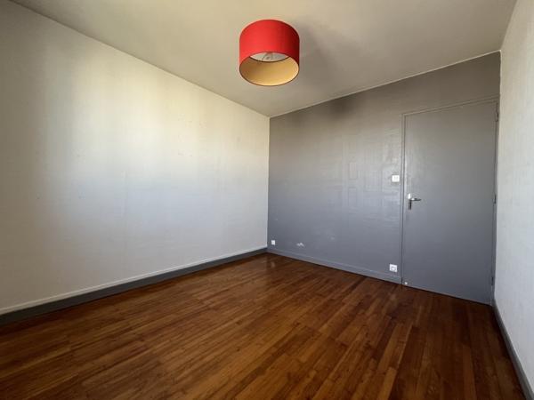 Appartement à vendre |  Saint-Priest |  3 pièces | 57 m²