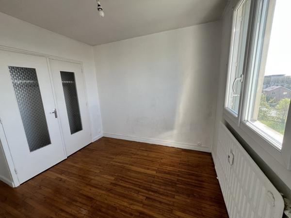 Appartement à vendre |  Saint-Priest |  3 pièces | 57 m²