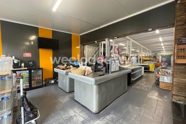 Local commercial à vendre de 720 m² à Valenton