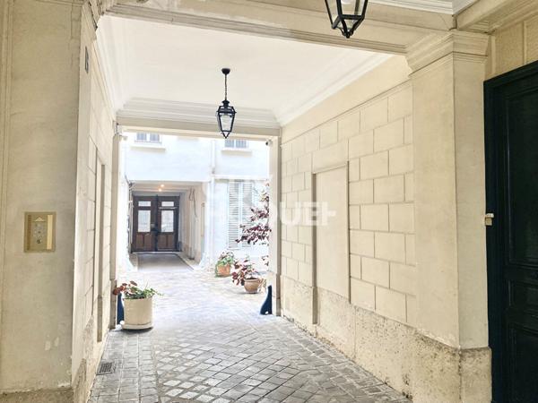 Appartement Paris 1 pièce(s) 31.04 m2 75006 SAINT GERMAIN DES PRES