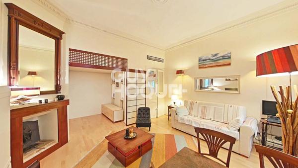 Appartement Paris 1 pièce(s) 31.04 m2 75006 SAINT GERMAIN DES PRES