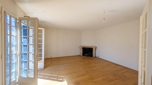 Appartement à vendre 296 000 € Bordeaux 4 p 93 m² DPE D