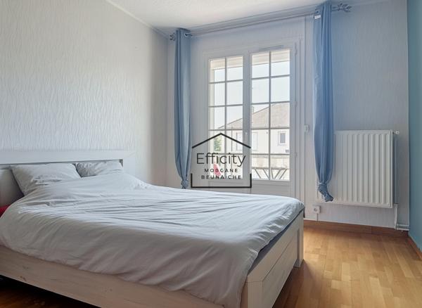 Maison
         5 pièces
        - 112 m² Exclusivité 309 900 € *