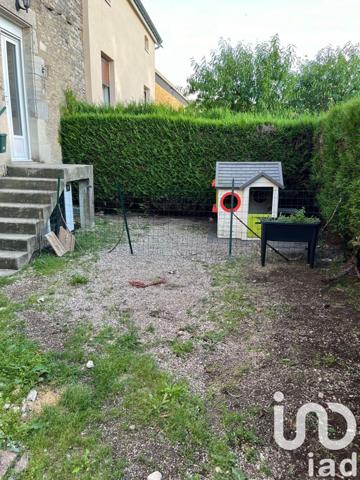 Maison 4 pièces de 93 m² à Le Montsaugeonnais (52190)