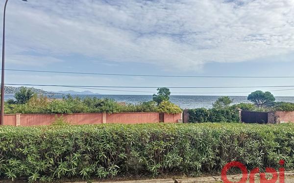 Maison à vendre    4 pièces • 69,74 m2 Sainte-Maxime