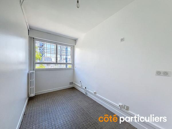 Vente Appartement76,78 m² - 3 Pièces - ISSY LES MOULINEAUX (92130)