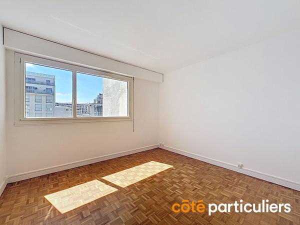 Vente Appartement76,78 m² - 3 Pièces - ISSY LES MOULINEAUX (92130)