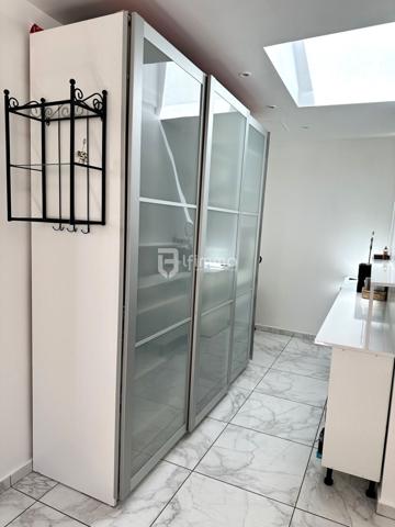 Gratte Ciel - Maison 1 grande chambre + bureau