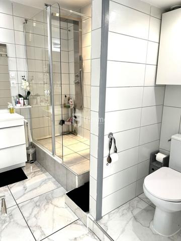 Gratte Ciel - Maison 1 grande chambre + bureau