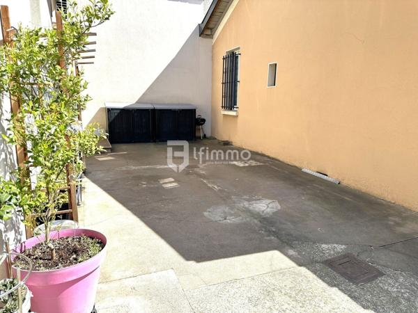 Gratte Ciel - Maison 1 grande chambre + bureau