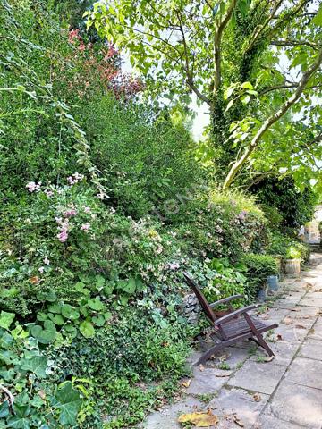 Charmante ancienne ferme à vendre à Cantenay Épinard - 7 pièces, 176 m² sur 2019 m² de terrain