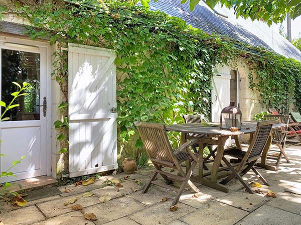 Charmante ancienne ferme à vendre à Cantenay Épinard - 7 pièces, 176 m² sur 2019 m² de terrain