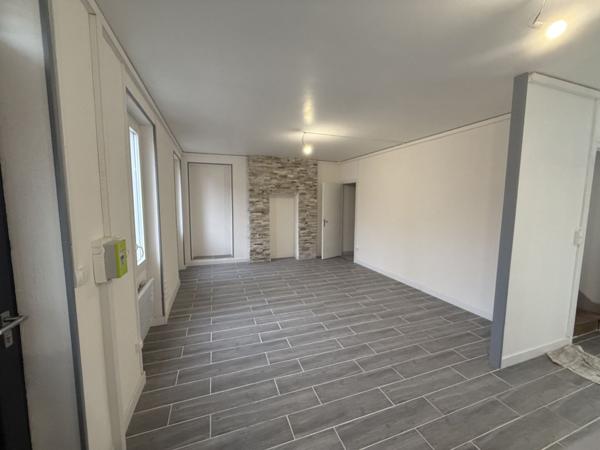 Vente Maison85,34 m² - 4 Pièces - AINAY LE CHATEAU (3360)
