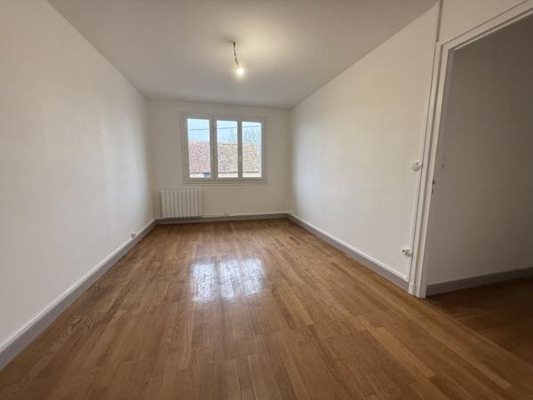 Vente Maison85,34 m² - 4 Pièces - AINAY LE CHATEAU (3360)