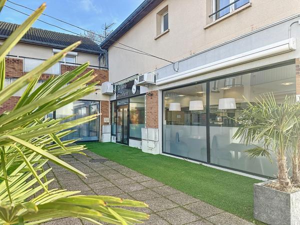 RESTAURANT TRADITIONNEL  ET PIZZERIA FERMÉ LE WEEK-END