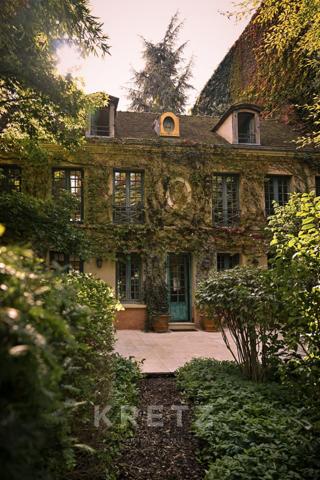 Paris 7e – Rare Écrin de Verdure près du Bon Marché