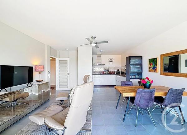 Appartement T3 à vendre  3 pièces - 64 m 2   BORDEAUX  - 33