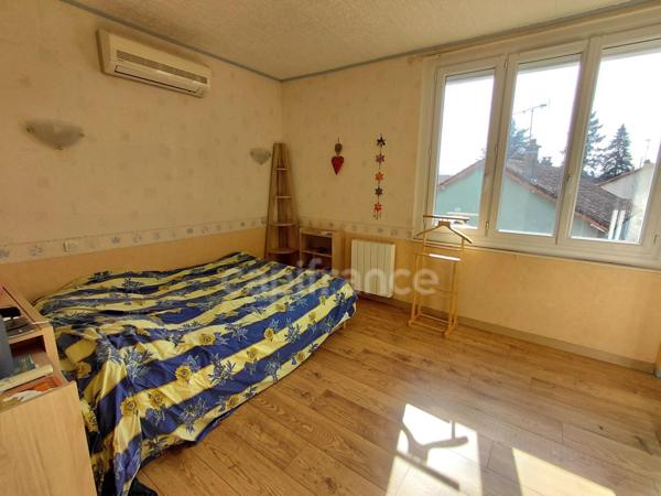 Maison rénovée à vendre 3 pièces 75m2 CHAUVIGNY (86)