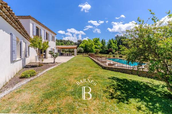 Cabriès, Maison 4 Chambres -  240 m² à vendre