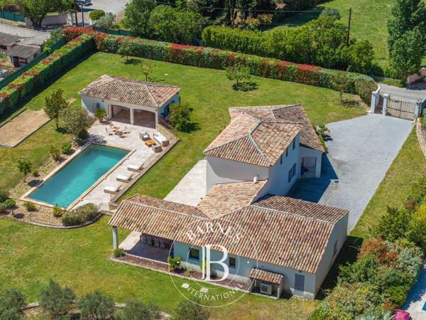 Cabriès, Maison 4 Chambres -  240 m² à vendre