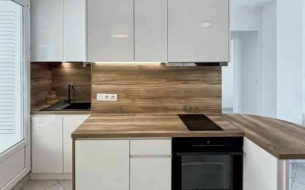 Appartement à louer    3 pièces •  Lyon 8