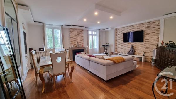 Appartement F3 à vendre  3 pièces - 102,02 m2 L ISLE ADAM - 95