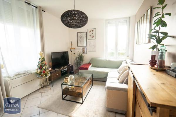 Appartement à louer 3 pièces 50m²