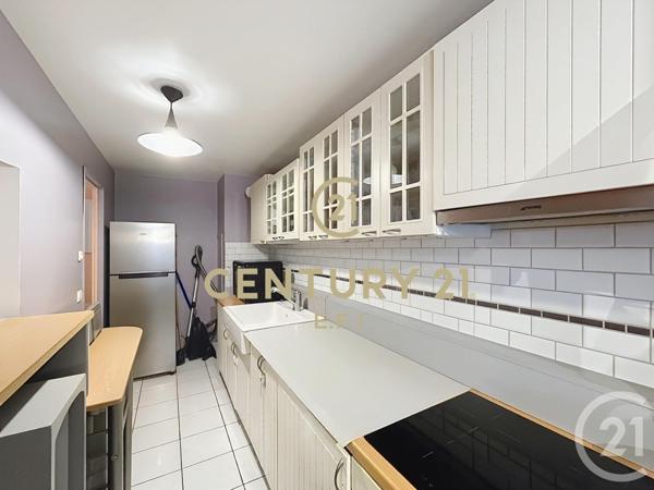 Appartement F3 à vendre  3 pièces - 72 m2 NOISY LE GRAND - 93