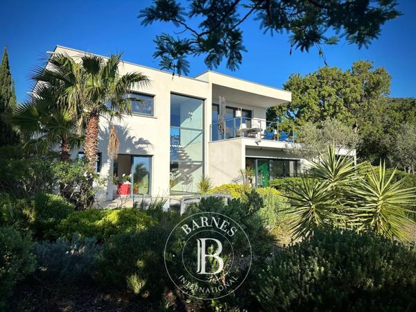 Sainte-Lucie-de-Porto-Vecchio, Villa 5 Chambres -  200 m² à vendre