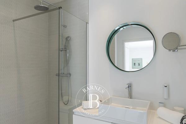 Sainte-Lucie-de-Porto-Vecchio, Villa 5 Chambres -  200 m² à vendre