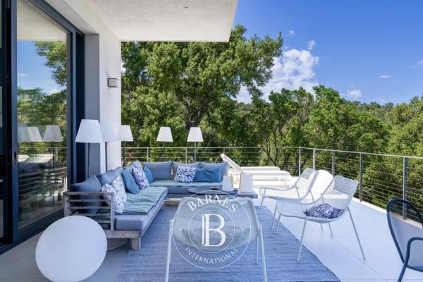 Sainte-Lucie-de-Porto-Vecchio, Villa 5 Chambres -  200 m² à vendre