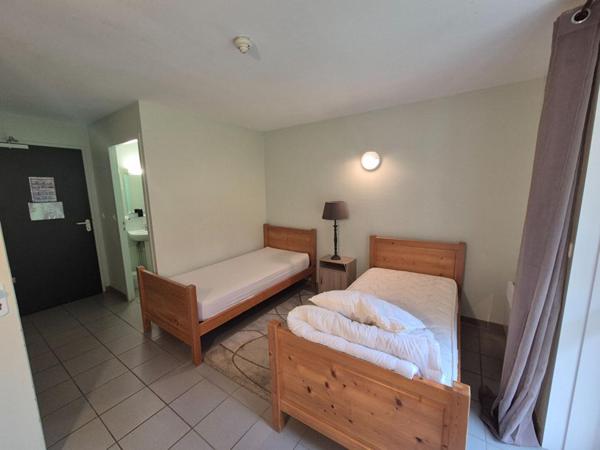 Ensemble immobilier  3700 m²