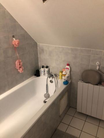A LOUER TIERCE Beau T2 Bis de 36 m2 au 2ème étage
