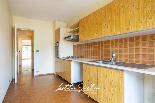 Appartement à vendre 4 pièces MARSEILLE 4EME ARRONDISSEMENT (13)