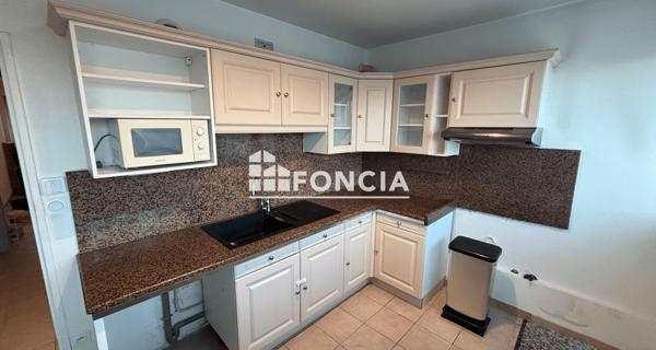 À vendre Appartement 3 pièces 65.09 m² - Villeneuve-lès-avignon 30400