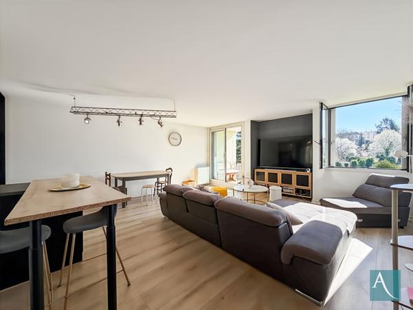 Appartement 5 pièces 90 m² ? Traversant, 2 balcons, vue arborée ? Arpajon 91290