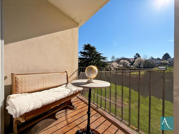 Appartement 5 pièces 90 m² ? Traversant, 2 balcons, vue arborée ? Arpajon 91290