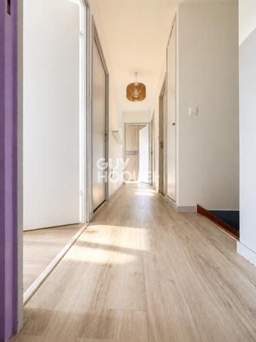 Sublime Duplex Familial de 102 m²– Avec Terrasse d’exception, 5 Chambres