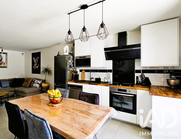 Appartement à vendre 3 pièces 64 m² Pontault-Combault