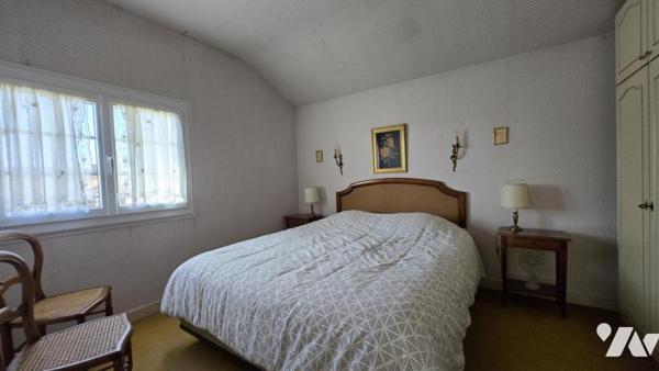 PORNIC - Proche centre commercial. Maison 4 chambres 189 m² sur terrain de plus de 900 m²