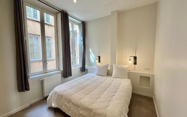Appartement à louer    4 pièces • 124,12 m2 Lyon 2