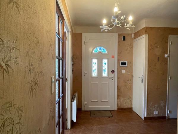 À Vendre – Maison de charme face au Colorado Provençal – Rustrel, Luberon